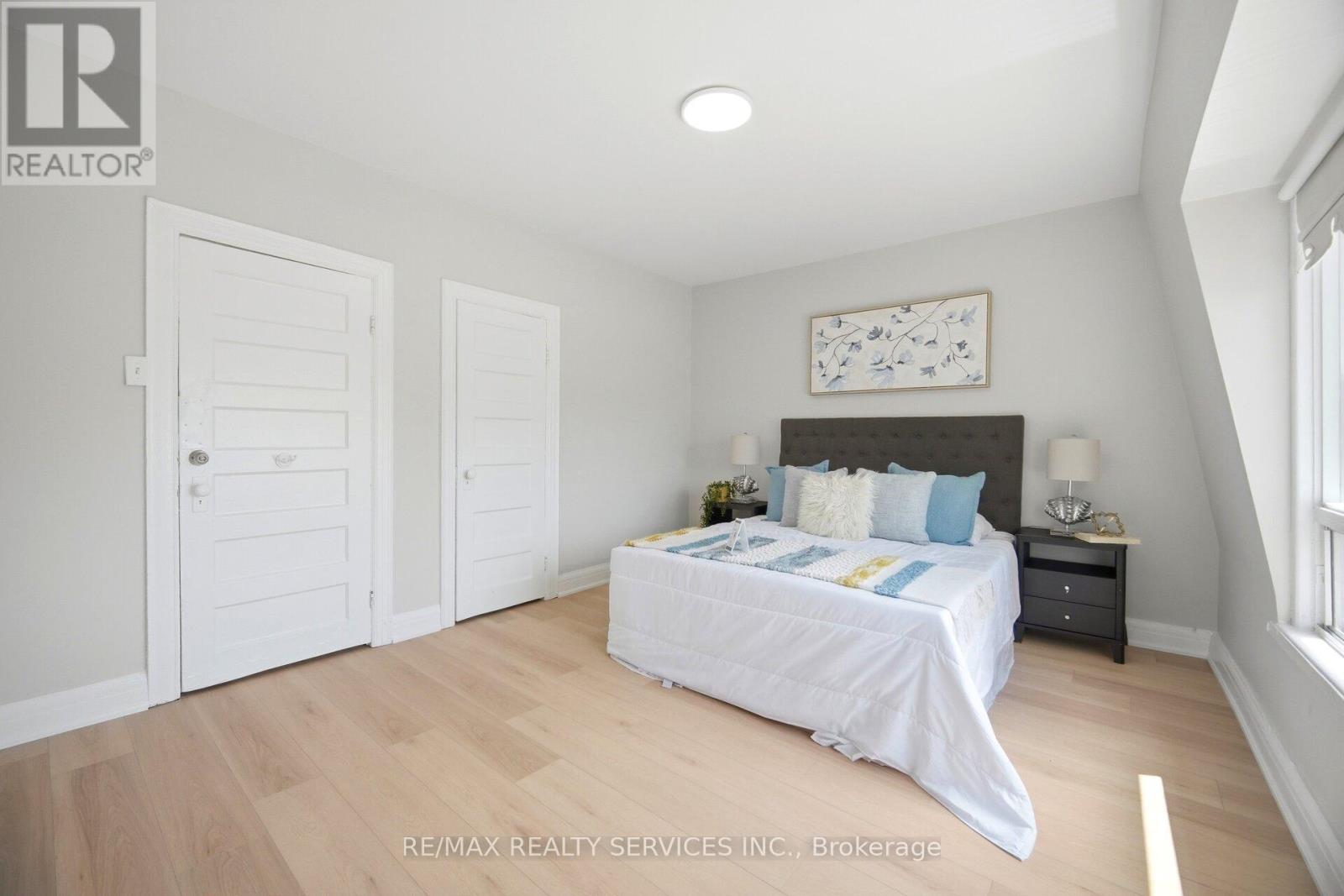 1147 DUFFERIN STREET - 20