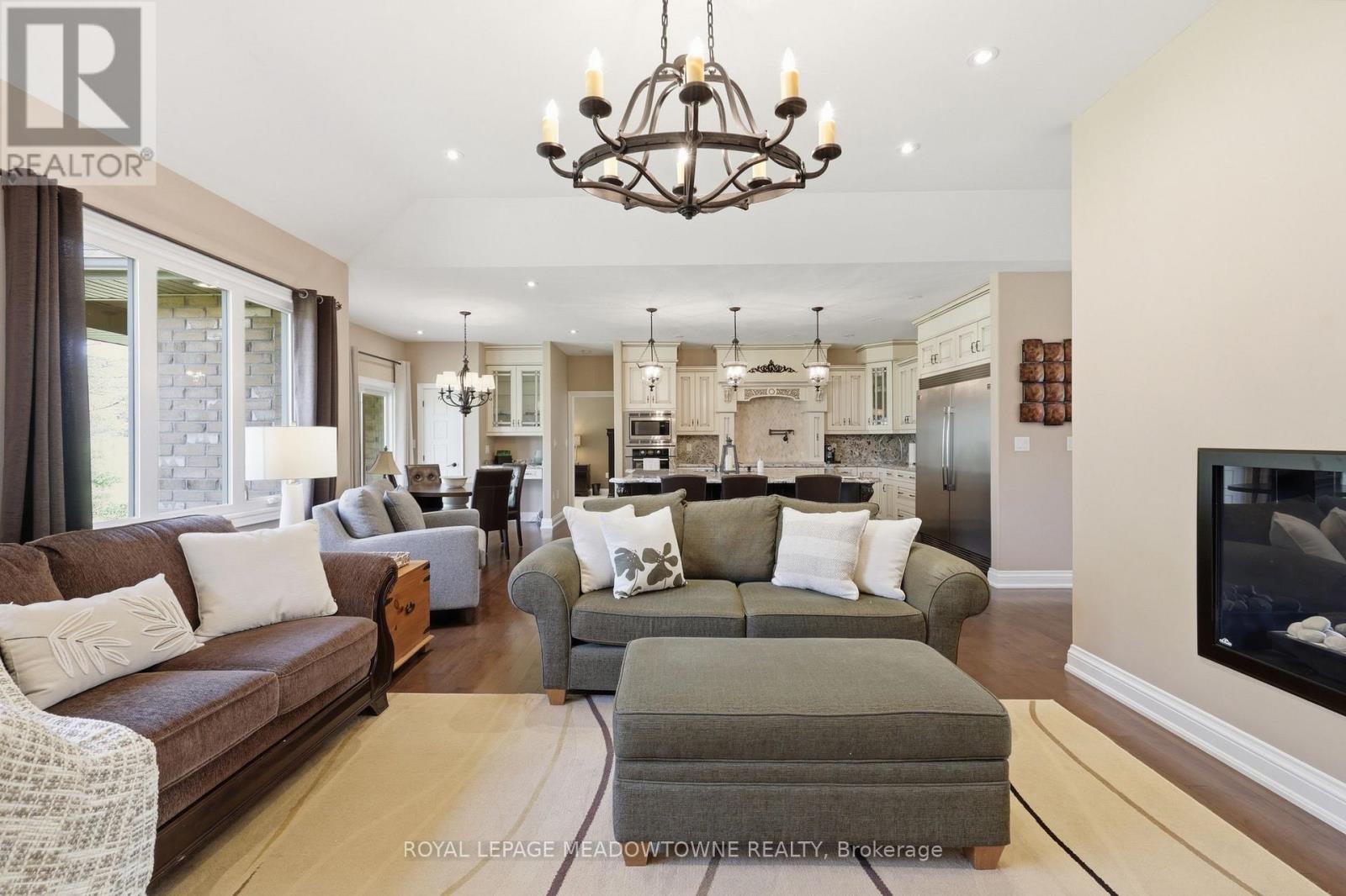 20 BUCKSTOWN TRAIL - 15