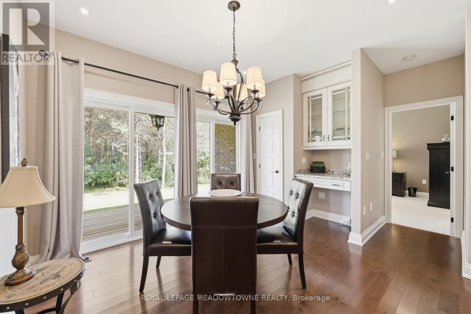 20 BUCKSTOWN TRAIL - 23