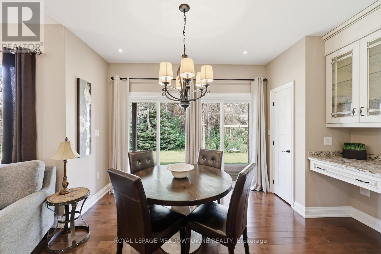 20 BUCKSTOWN TRAIL - 24