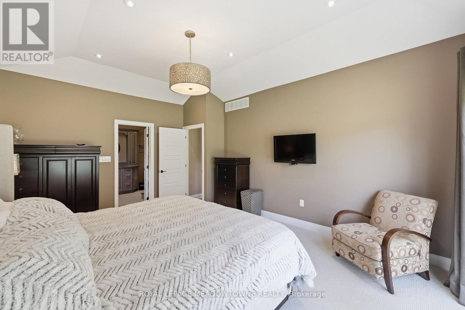 20 BUCKSTOWN TRAIL - 30
