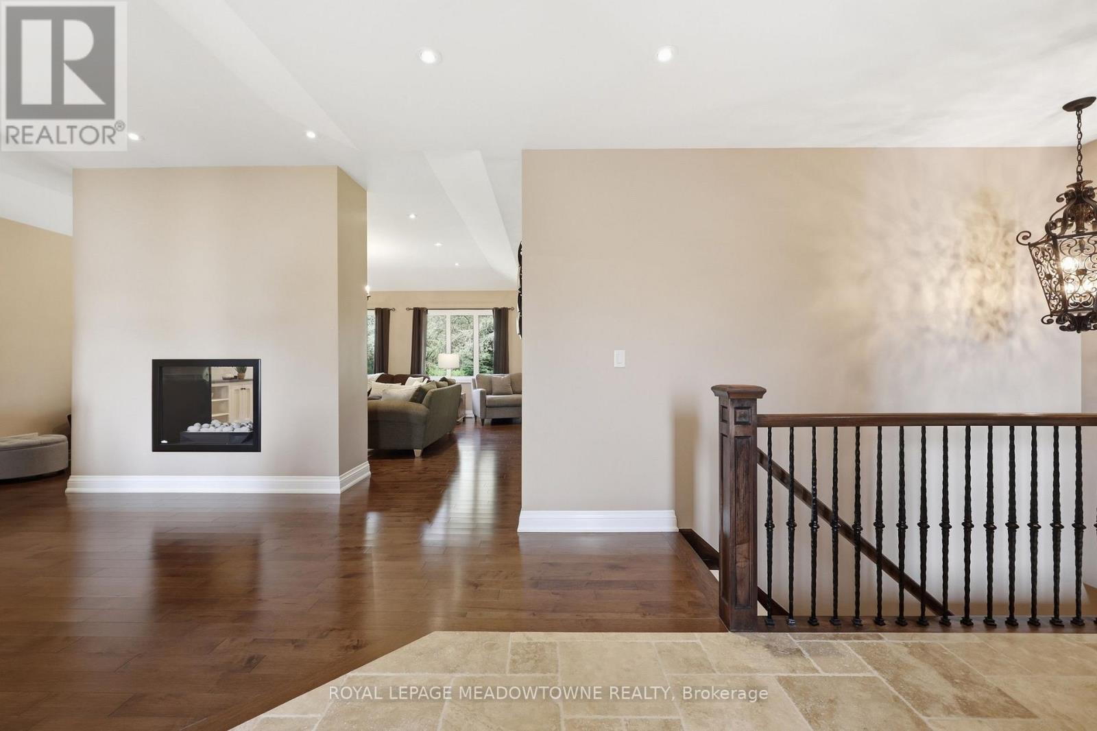 20 BUCKSTOWN TRAIL - 8