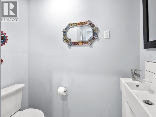 146 SYBIL CIRCLE - 17