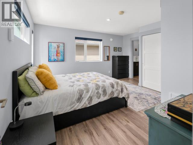 146 SYBIL CIRCLE - 23