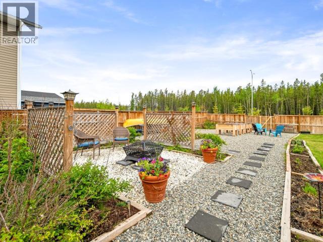 146 SYBIL CIRCLE - 34