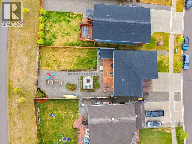 146 SYBIL CIRCLE - 37