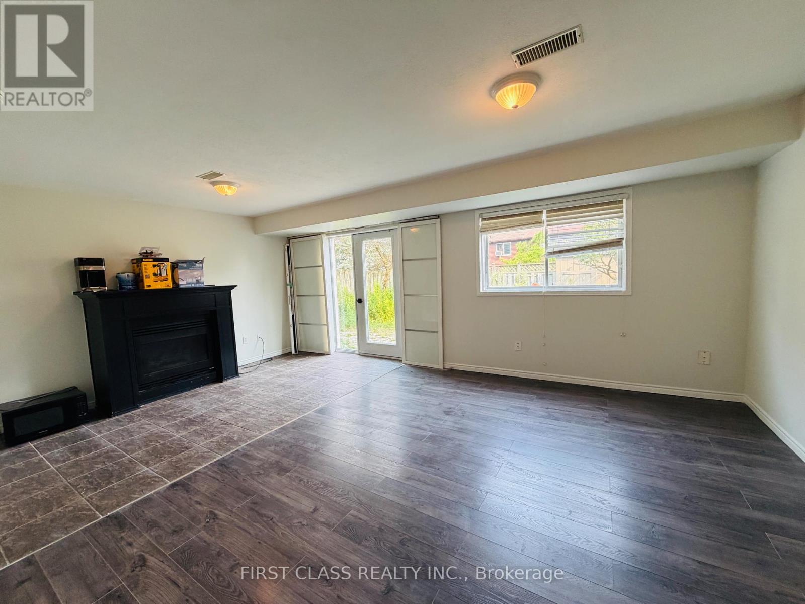 (LOWER) 624A RUMMELHARDT DRIVE — photo 2