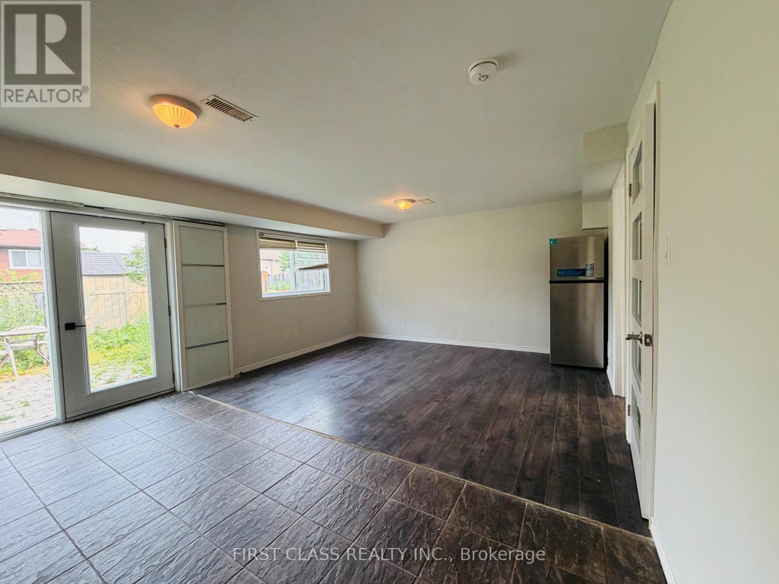 (LOWER) 624A RUMMELHARDT DRIVE — photo 3