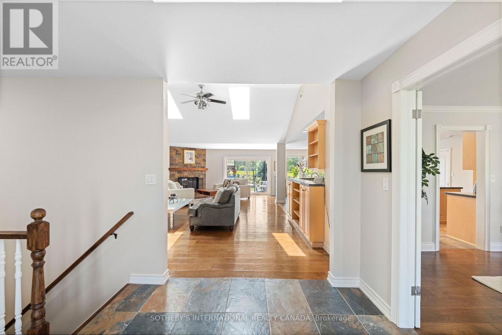 551 DARBY ROAD - Image 16