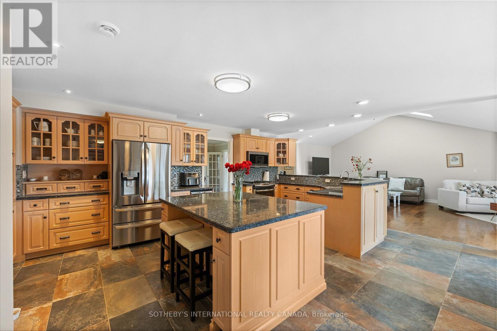 551 DARBY ROAD - Image 23