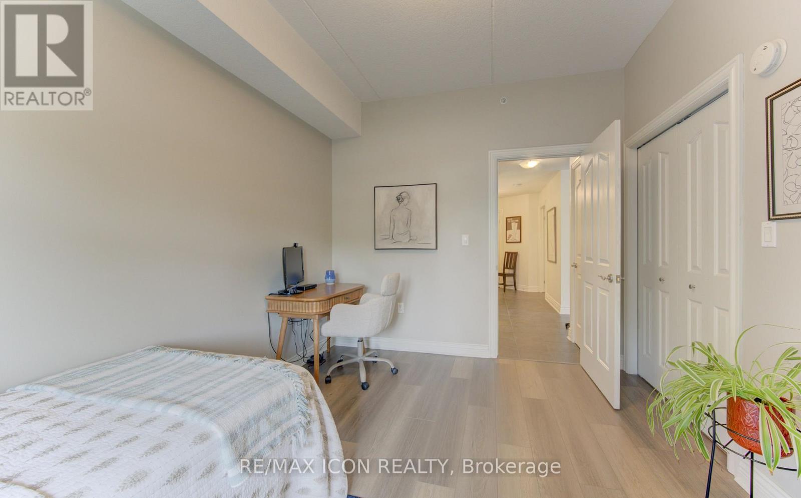 #101 776 LAURELWOOD DRIVE - 13