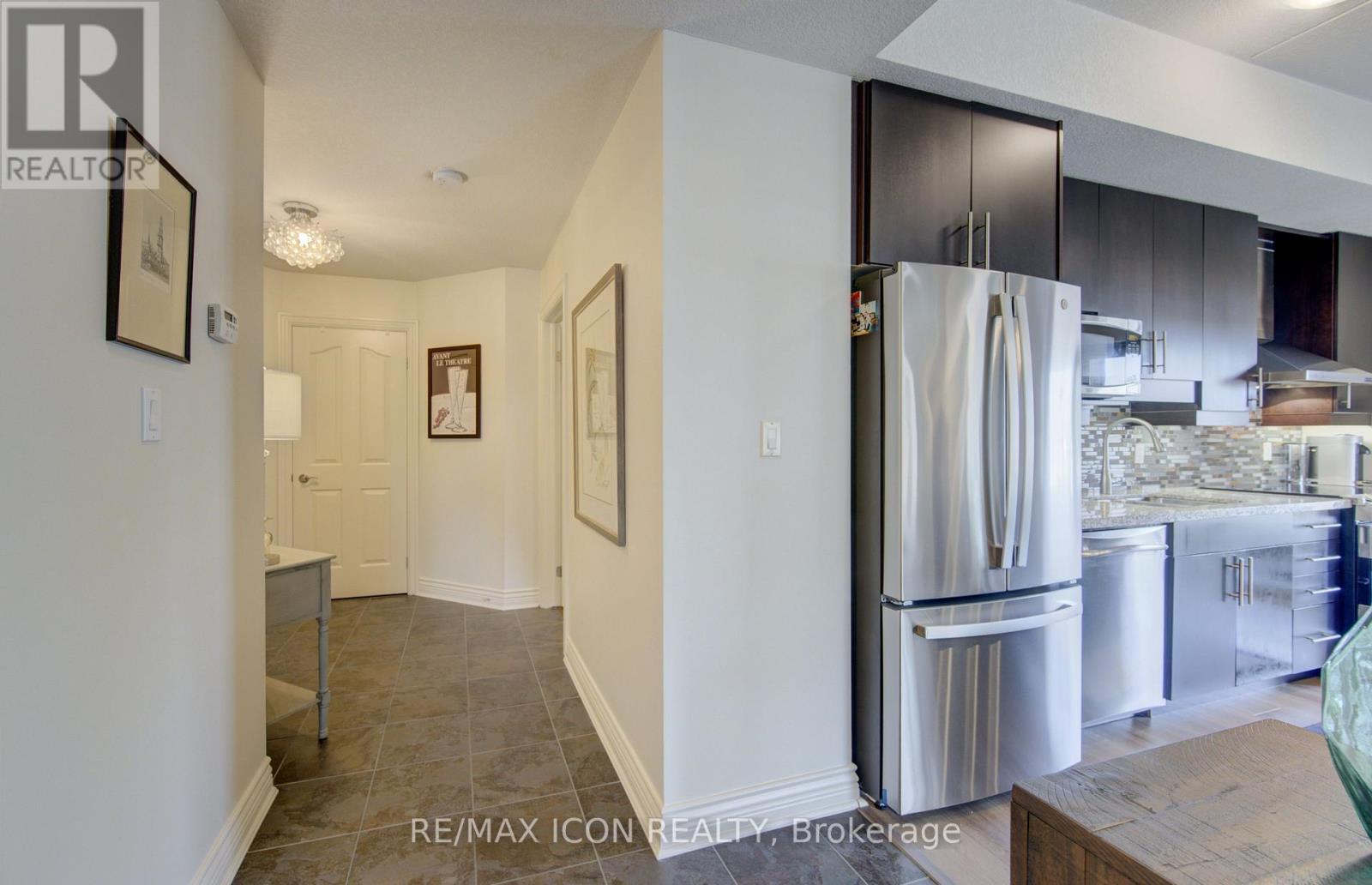 #101 776 LAURELWOOD DRIVE - 15