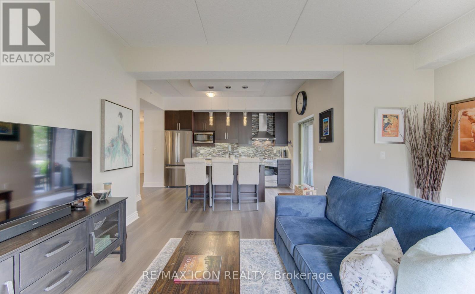 #101 776 LAURELWOOD DRIVE - 21