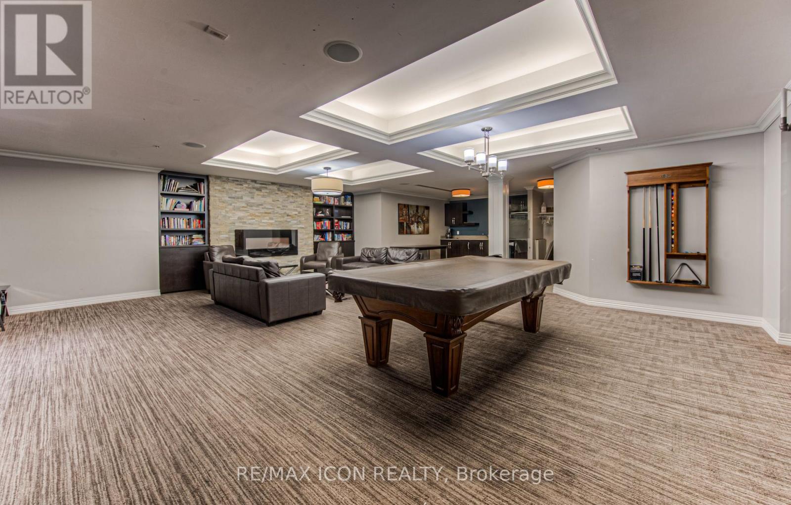 #101 776 LAURELWOOD DRIVE - 29