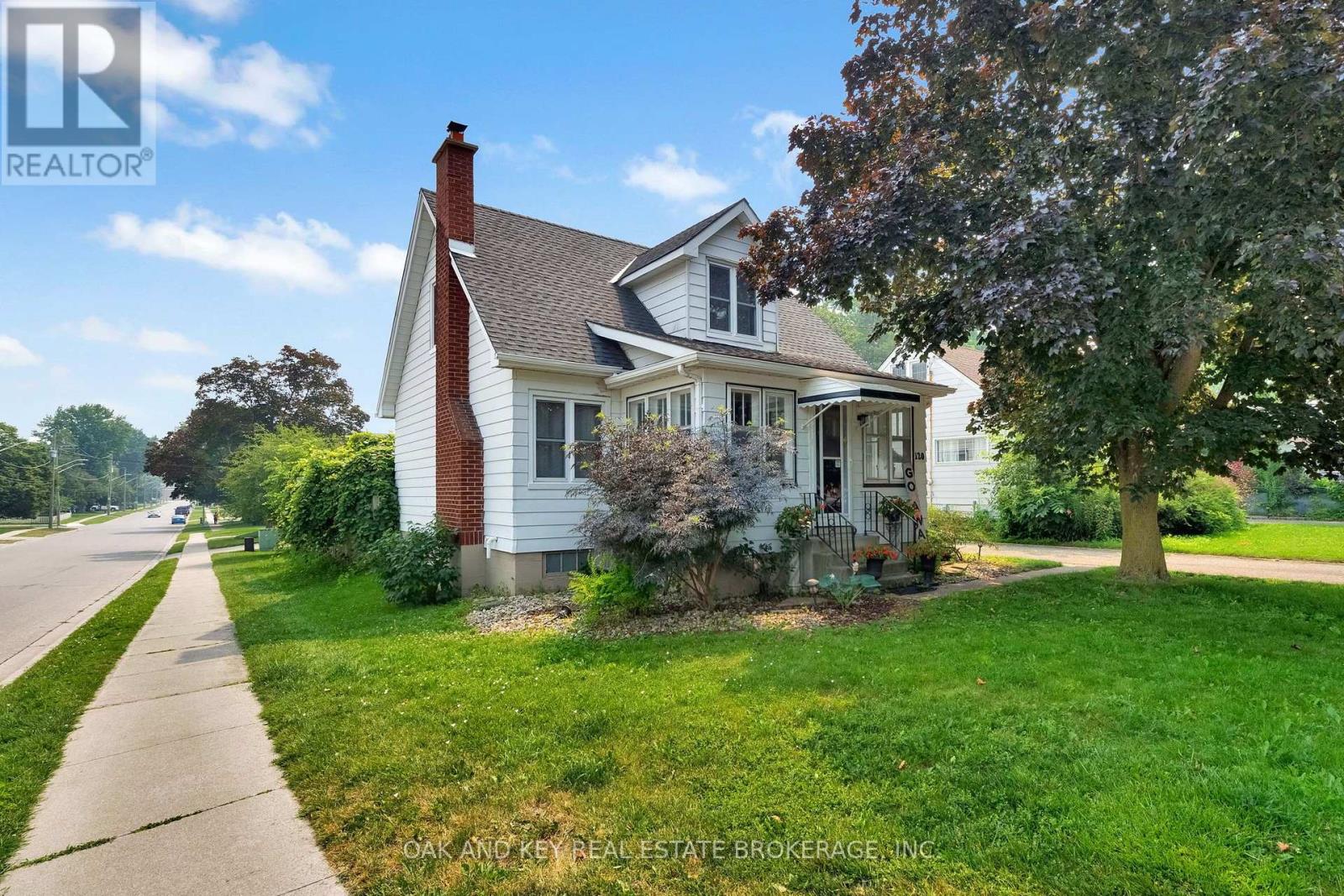 120 SYDENHAM STREET - 1