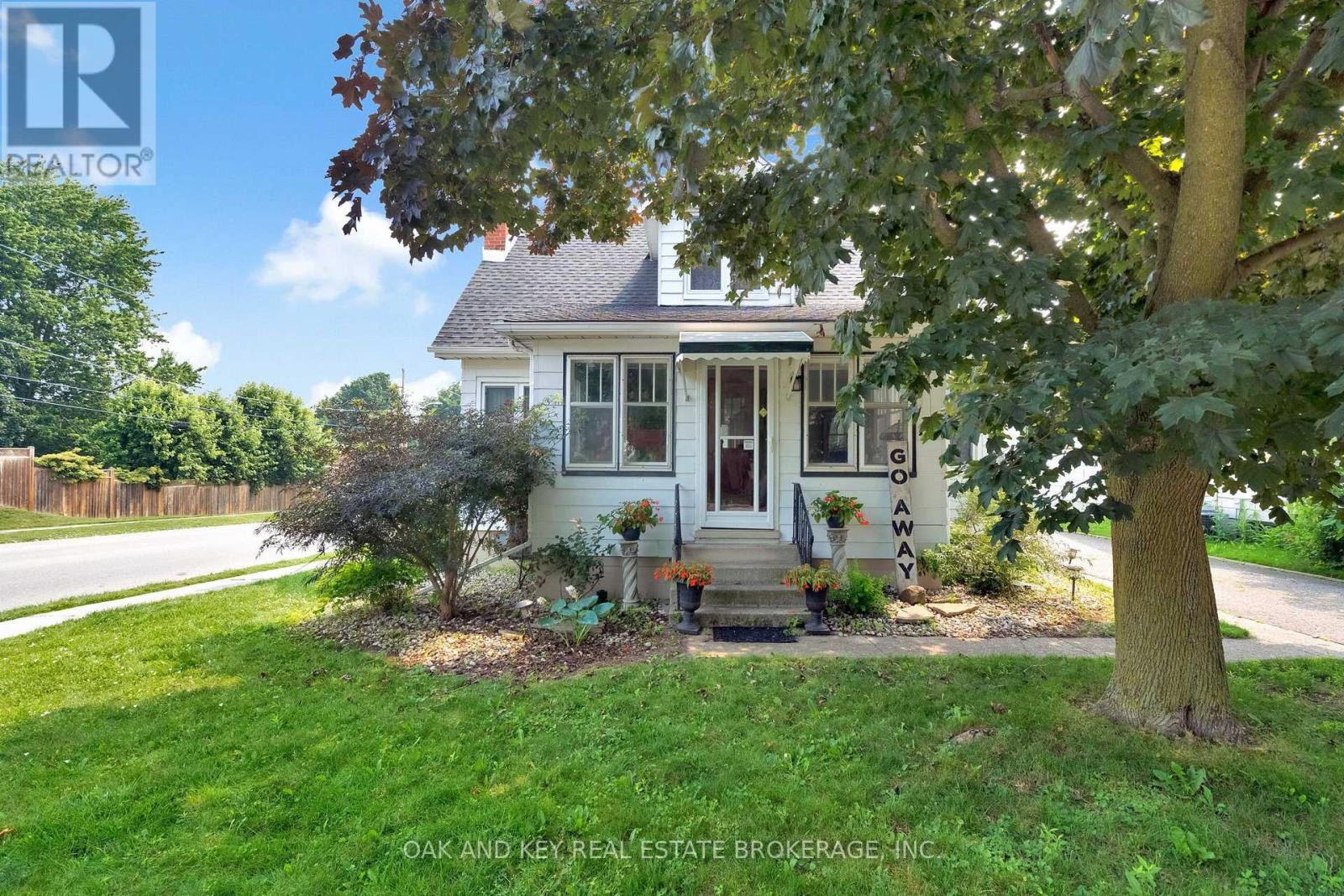120 SYDENHAM STREET - 2