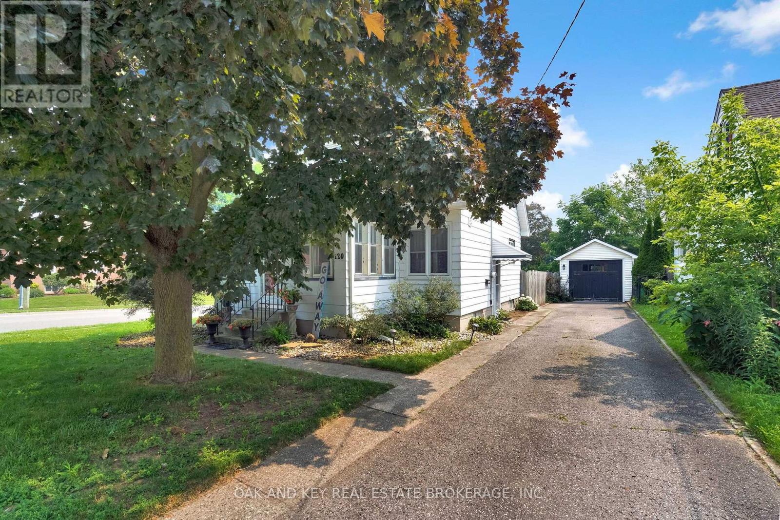 120 SYDENHAM STREET - 6
