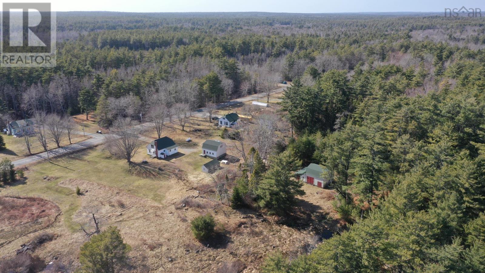 312 Medway River Road - 46