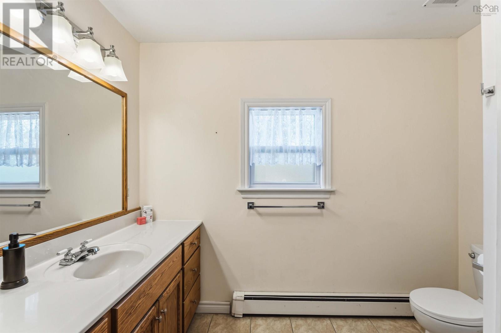 799 Main Street - 22