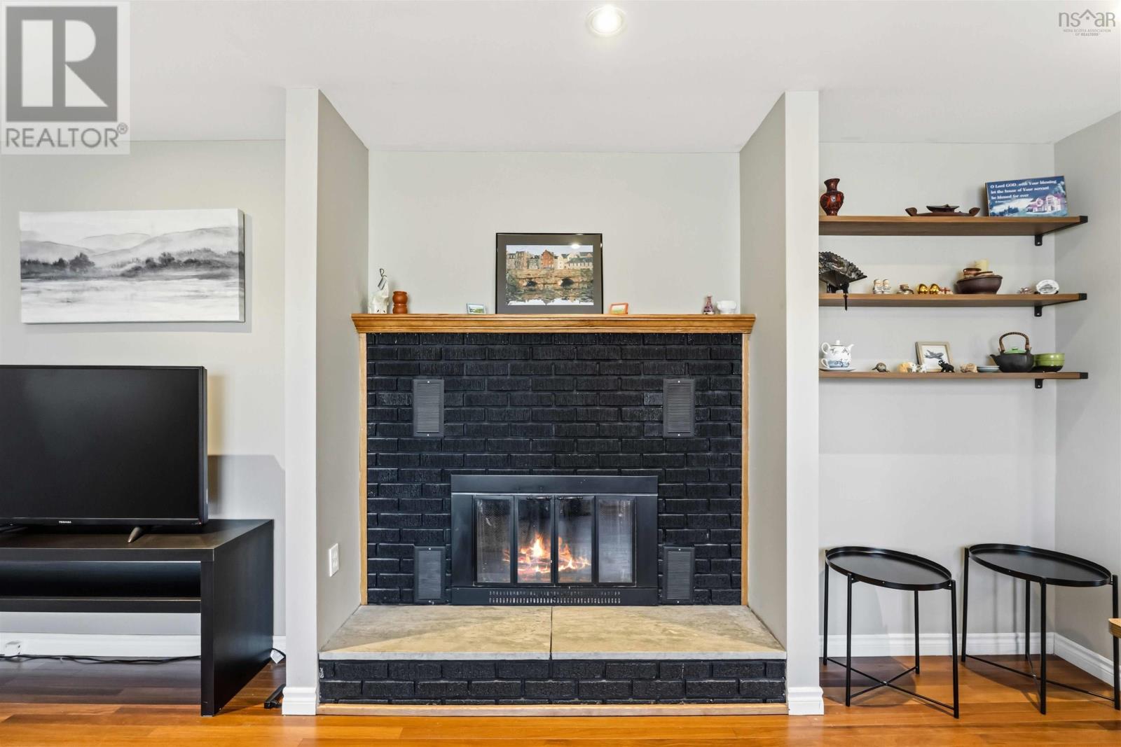 799 Main Street - 12