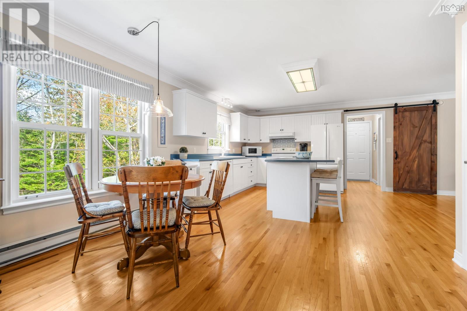 14 Lanterns Way - 14