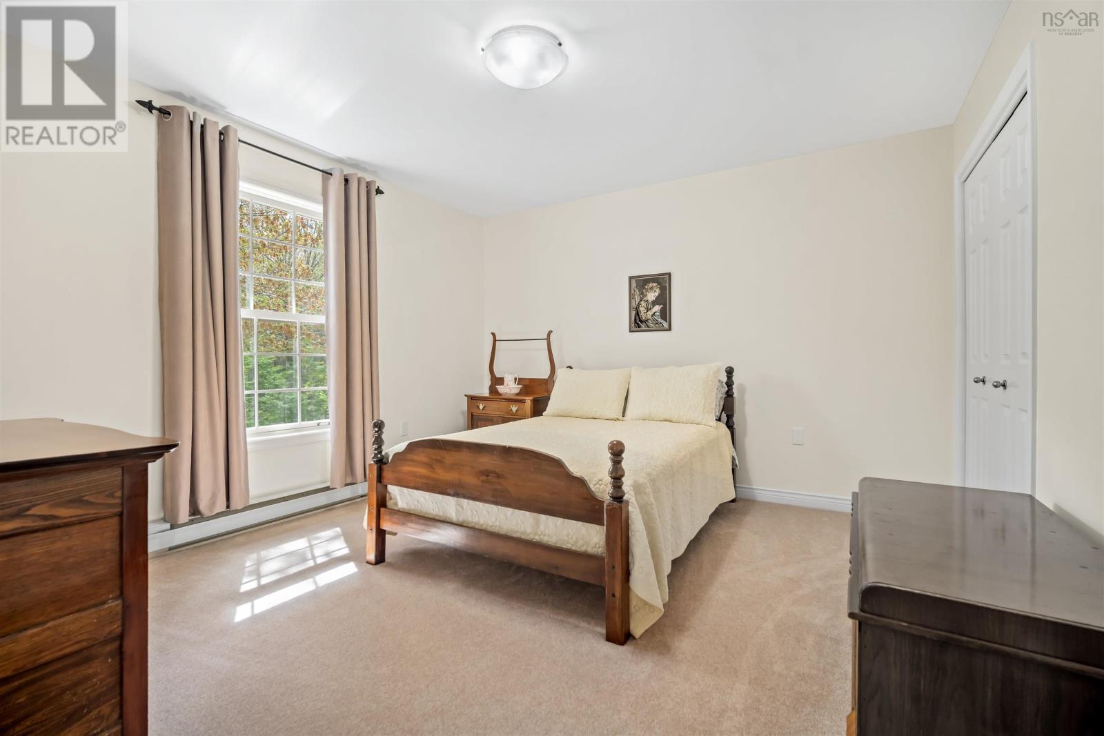 14 Lanterns Way - 23