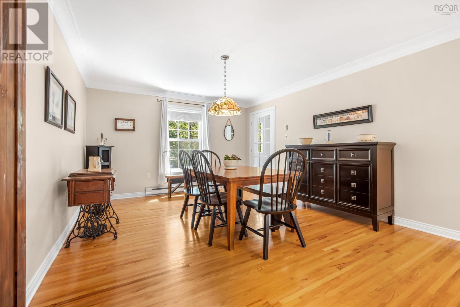 14 Lanterns Way - 19