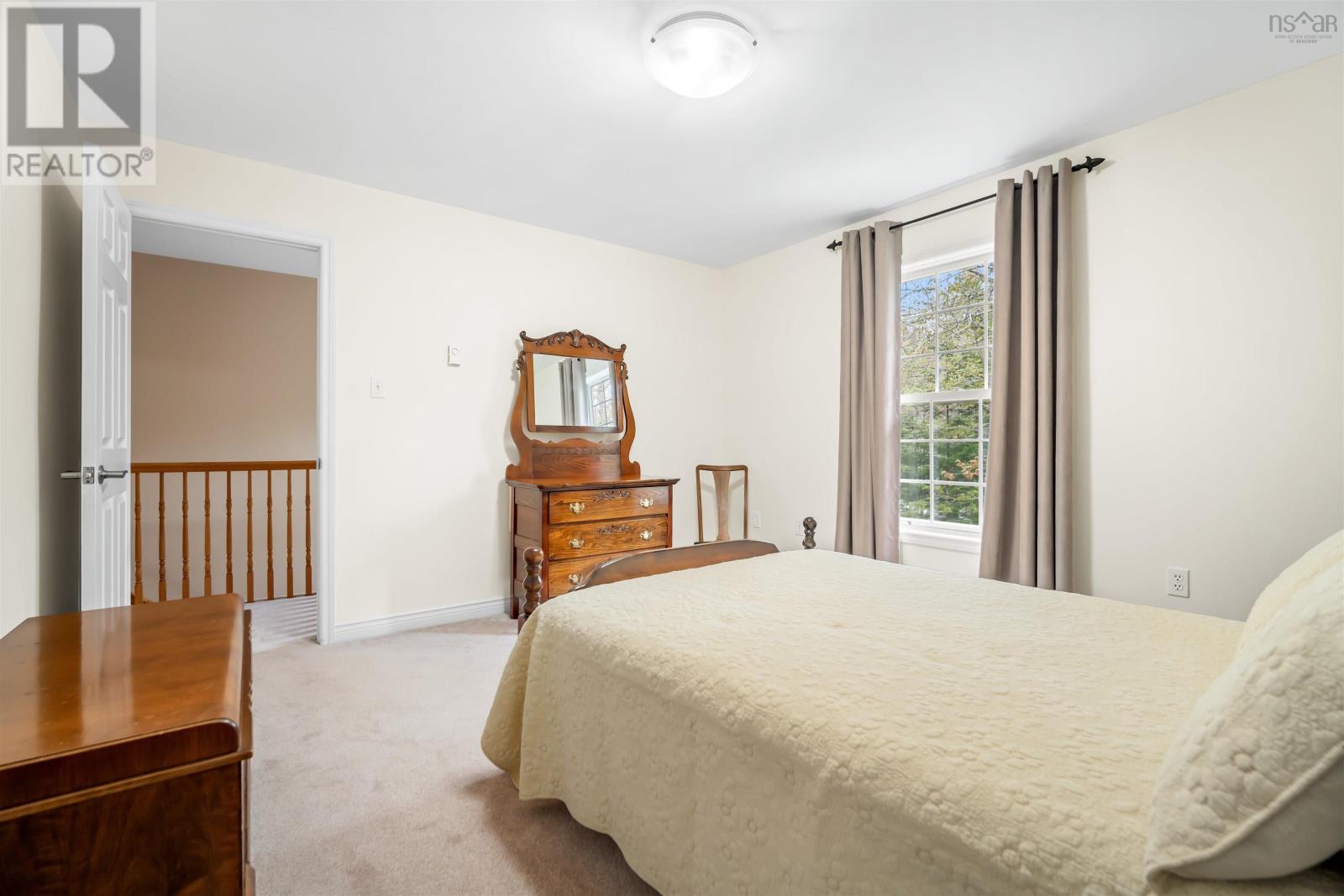 14 Lanterns Way - 24