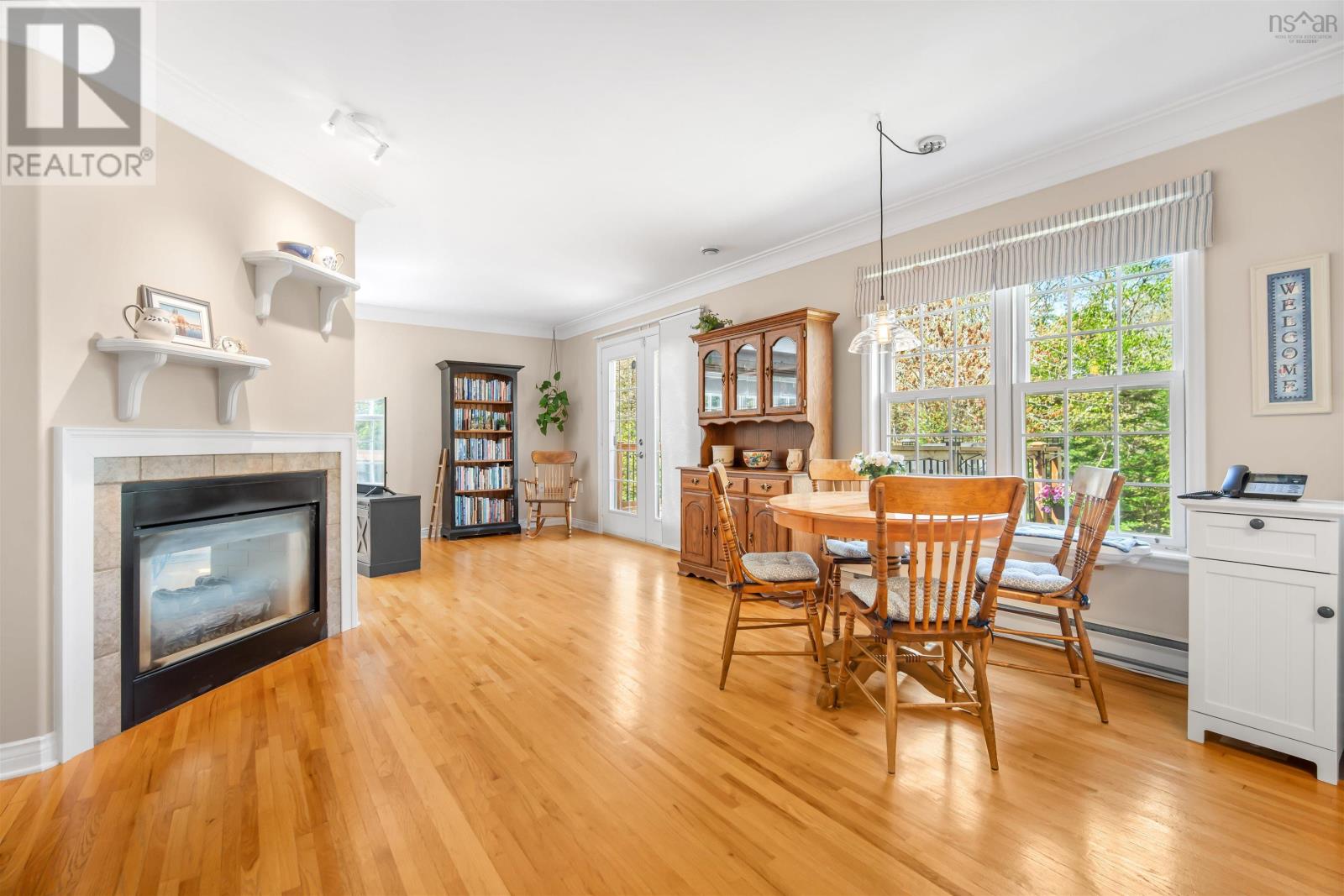 14 Lanterns Way - 9