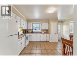Dining room - 6 Kennedy Court, St George, NB E5C3G4 Photo 12