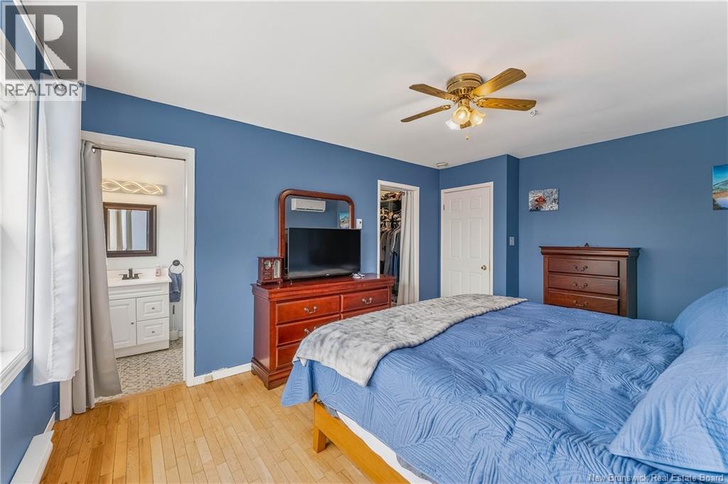 6 Kennedy Court - 32