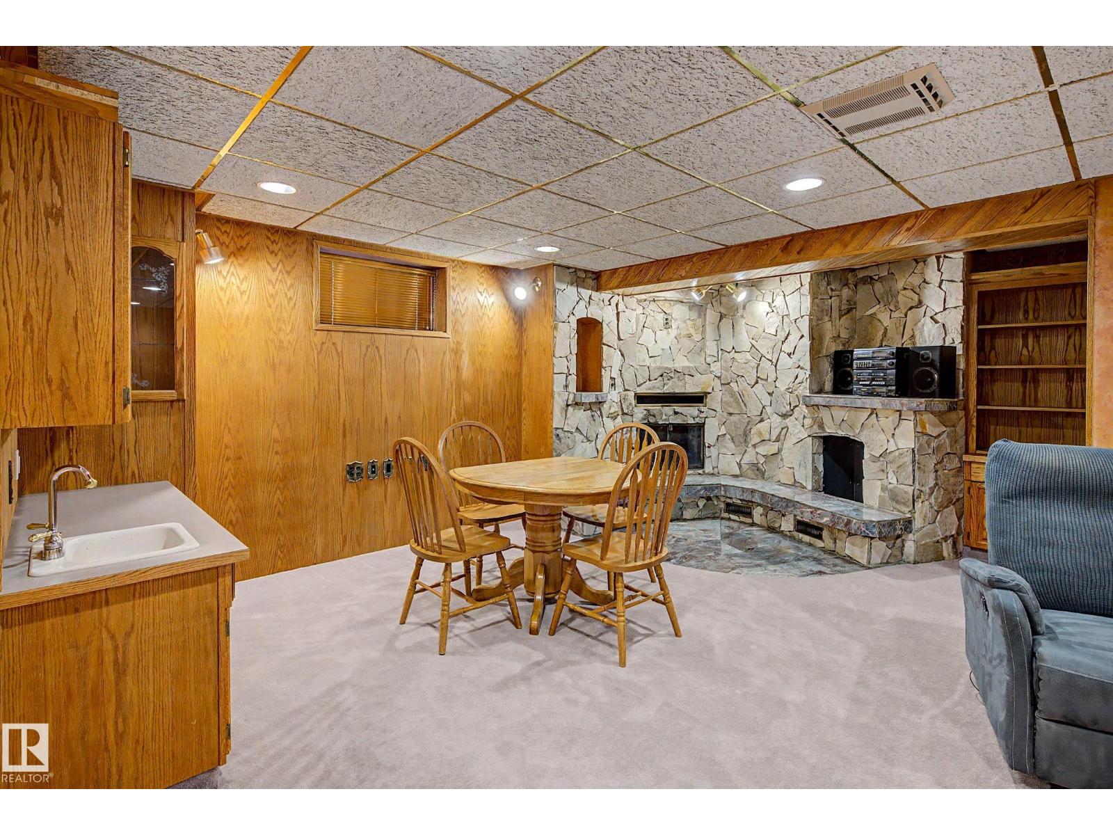 6115 152A AV NW - 31