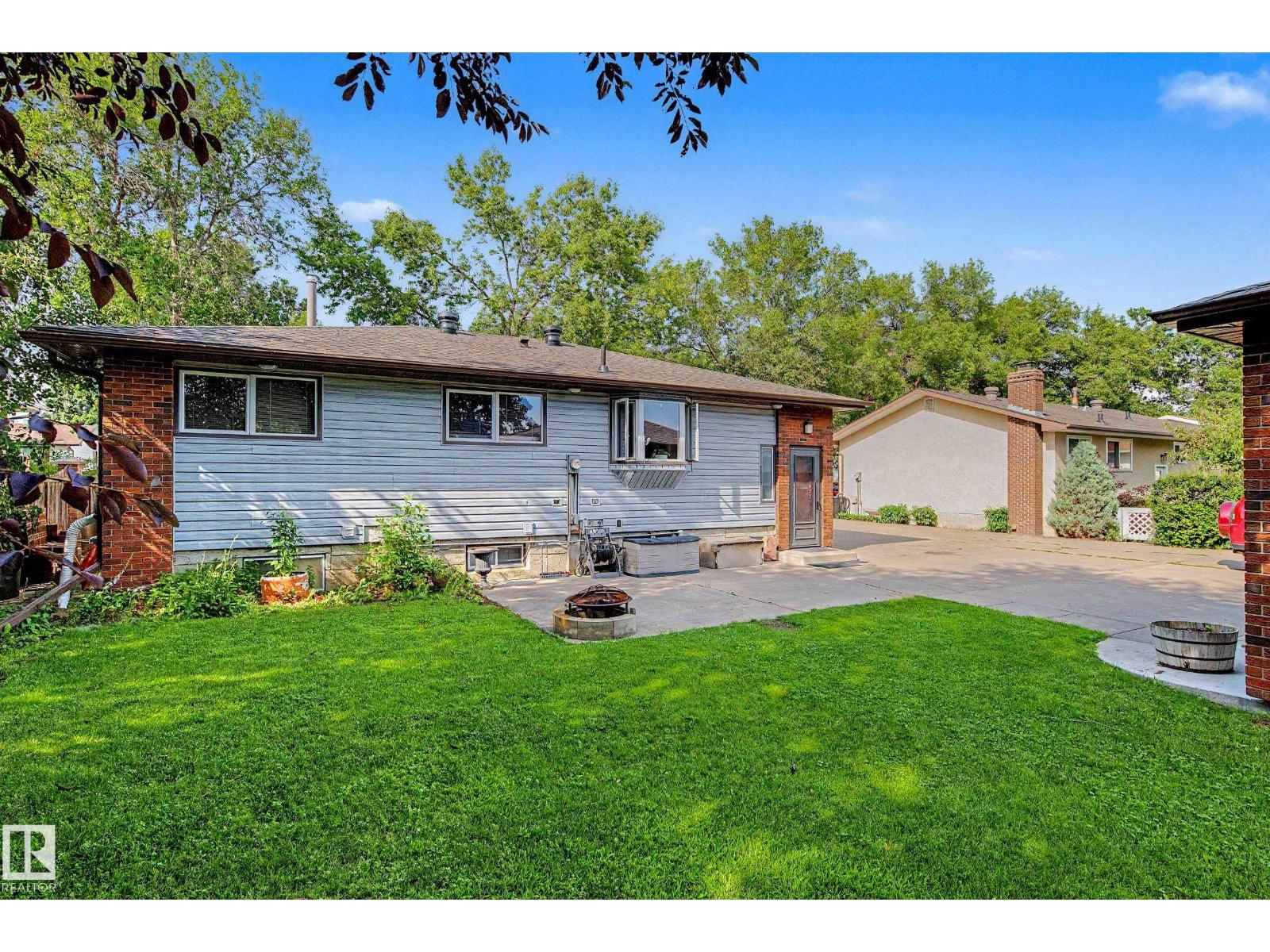 6115 152A AV NW - 50