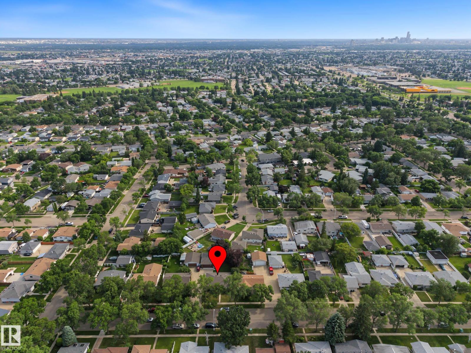 6115 152A AV NW - 56