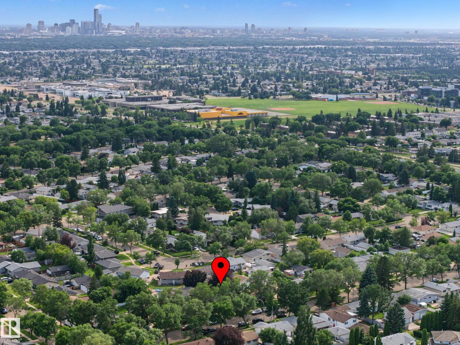 6115 152A AV NW - 57