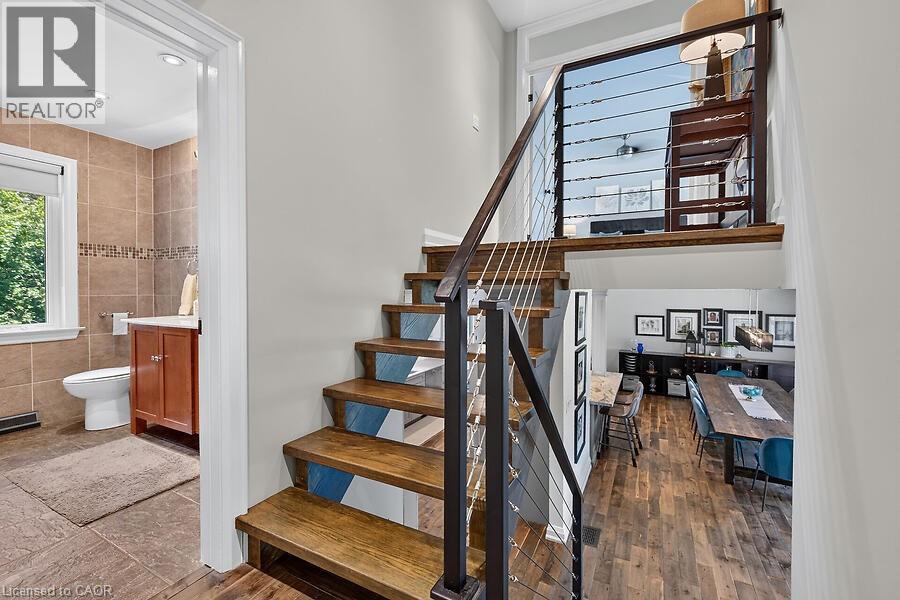 26 FREELAND Court - 17