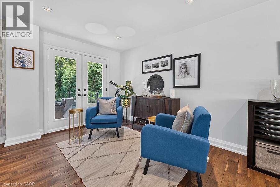 26 FREELAND Court - 8