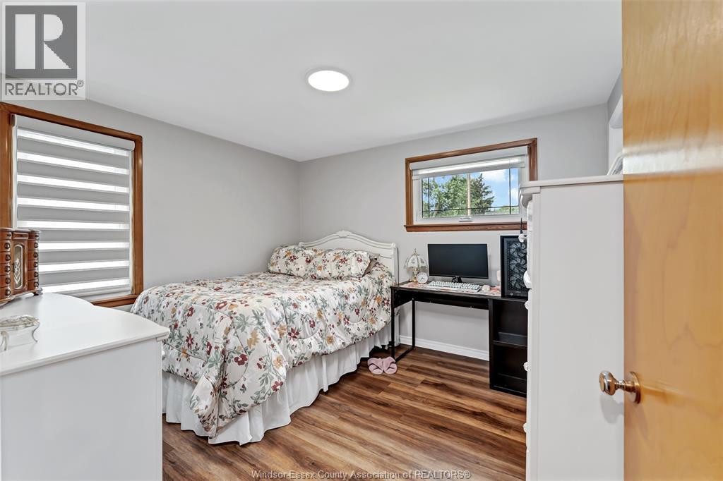 350 MAPLE AVENUE - 18