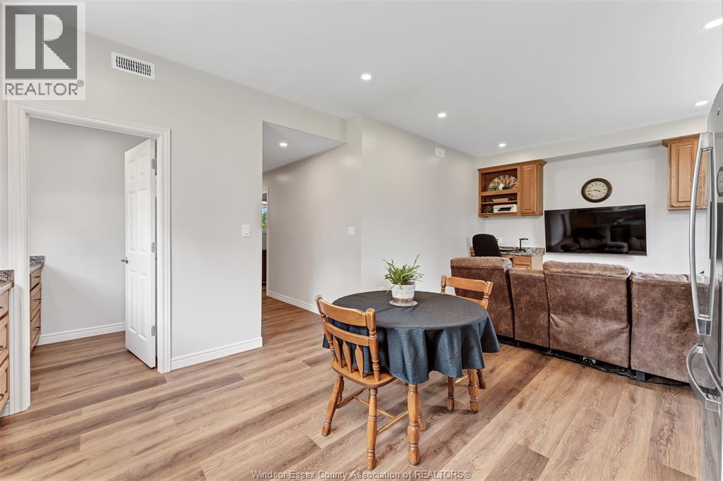 350 MAPLE AVENUE - 31