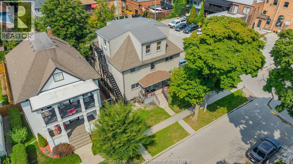 655 CHILVER RD. - 3