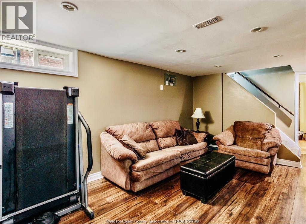 3775 MYRTLE - Image 18