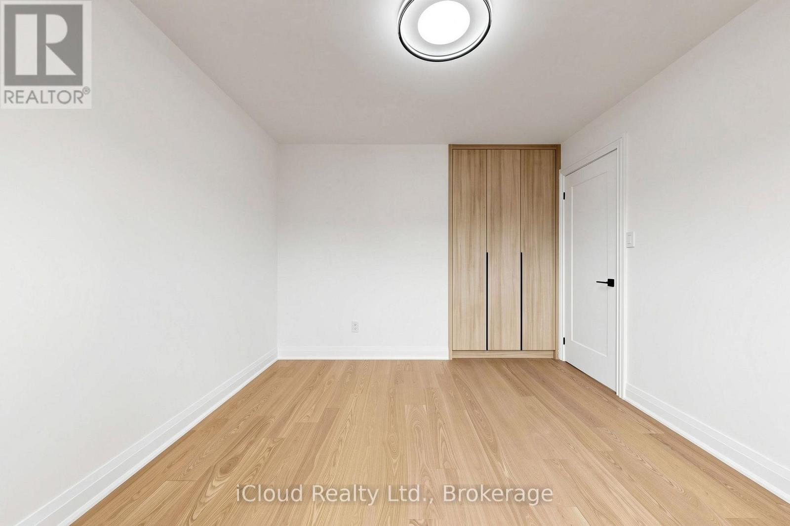 15 SAN MARKO PLACE - 27