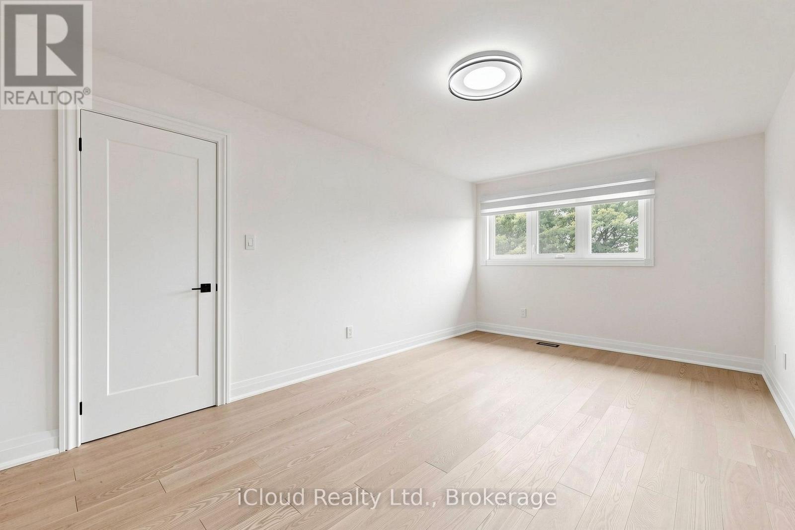 15 SAN MARKO PLACE - 25