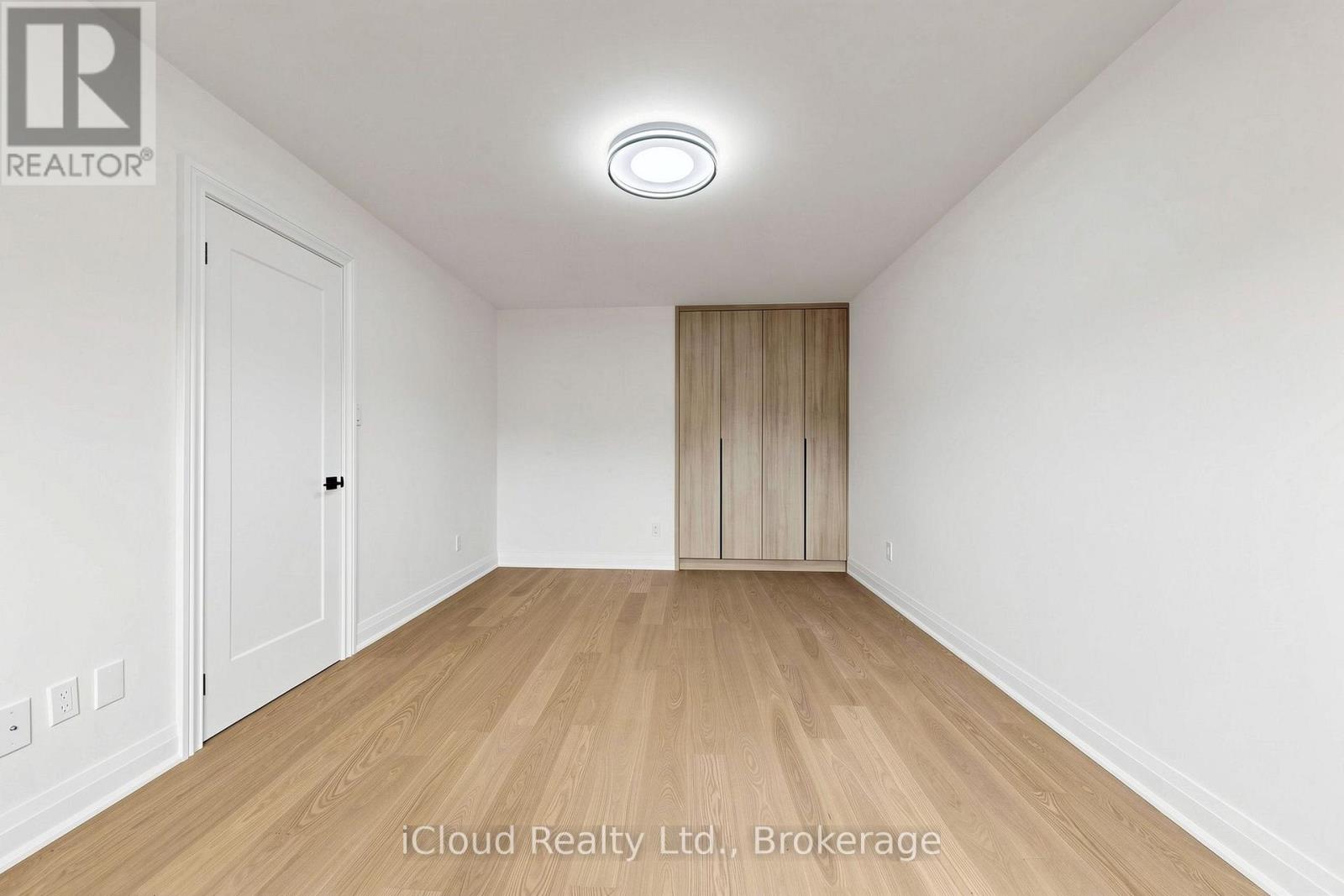 15 SAN MARKO PLACE - 23