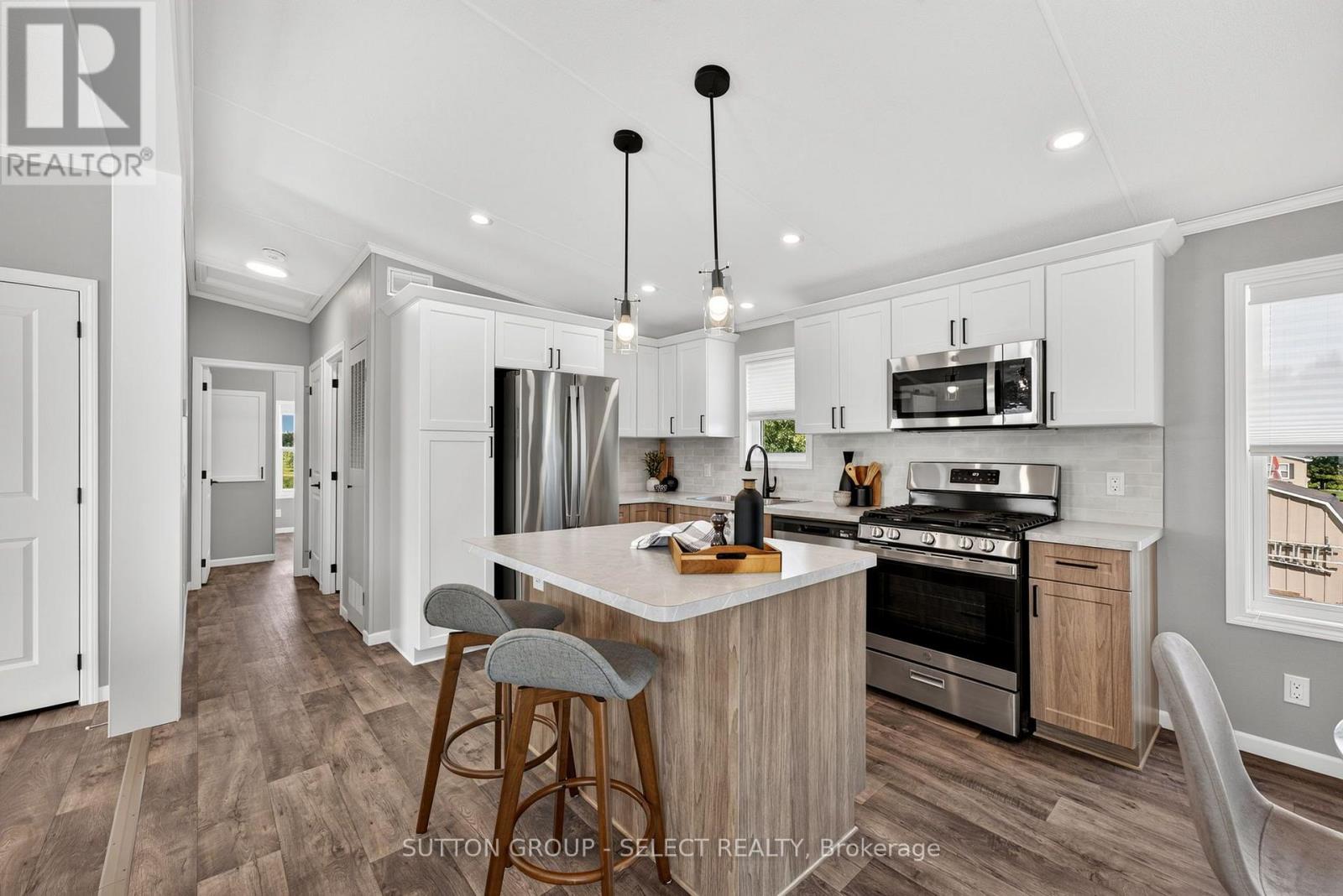 #LOT 6 211 CAROLYNN WAY - 14