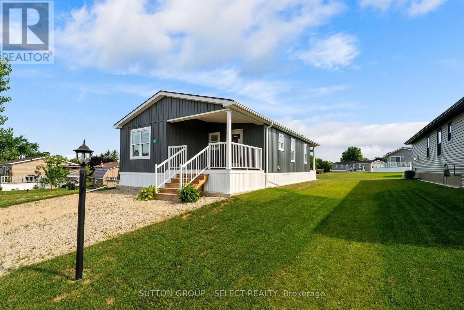 #LOT 6 211 CAROLYNN WAY - 3