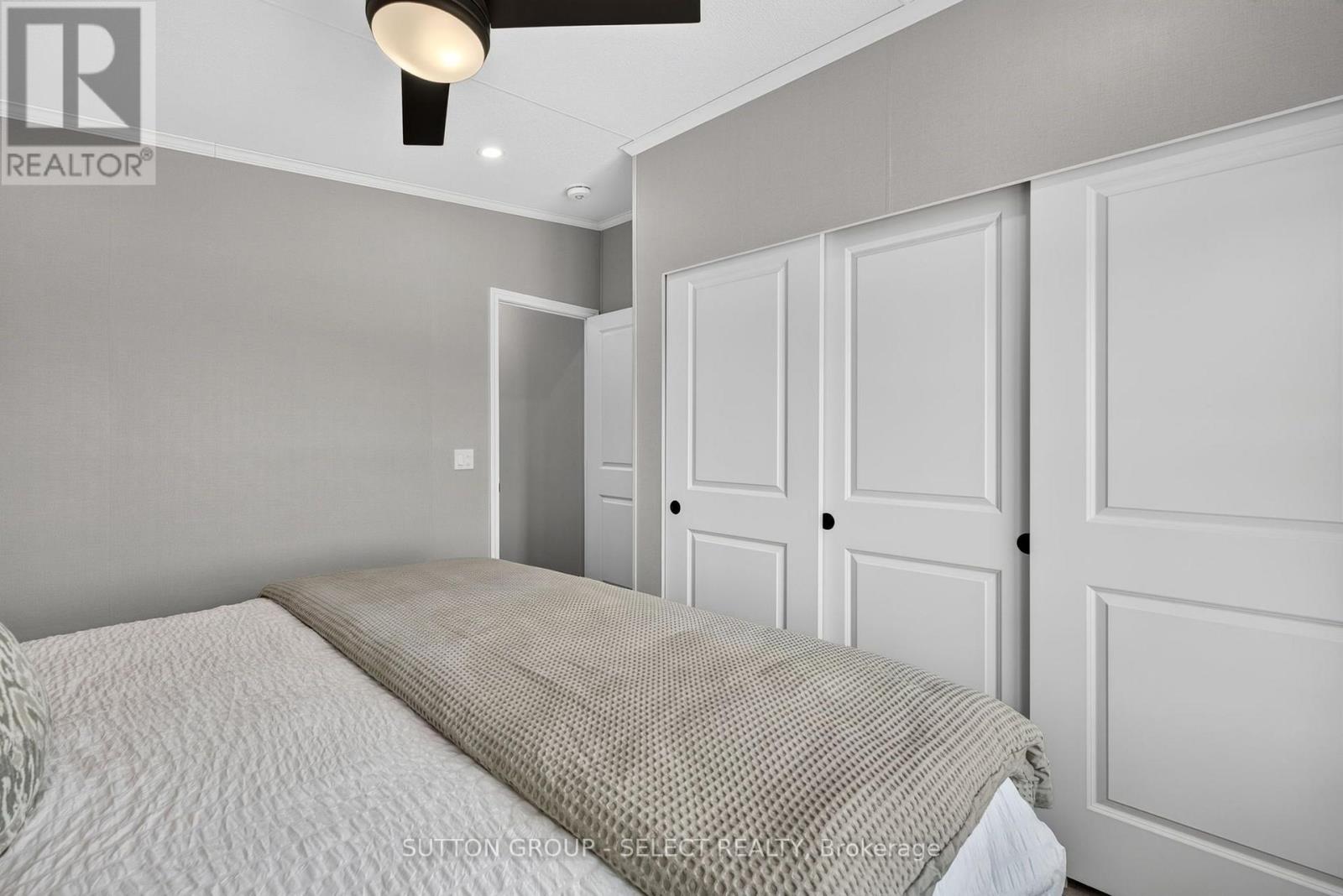 #LOT 6 211 CAROLYNN WAY - 32