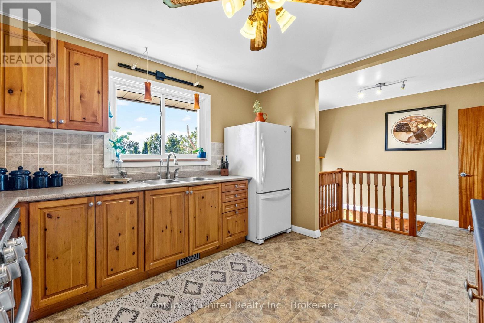 200 FRONT STREET W - 16