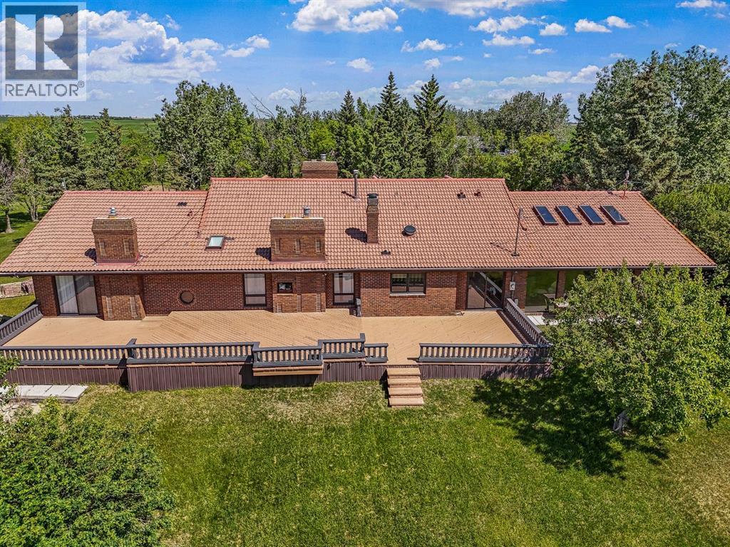 285021 Township Road 252 - 5