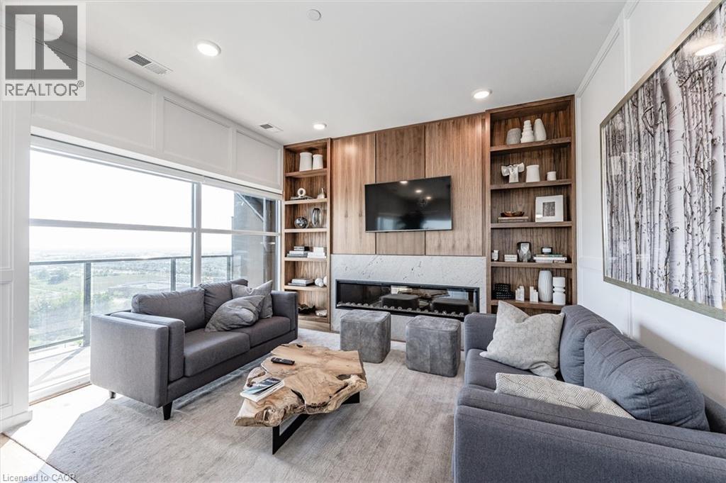 #204 1880 GORDON Street - 36